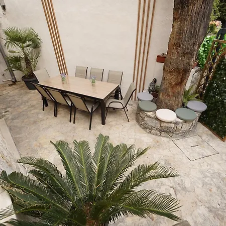 Apartamento Iron Gates *