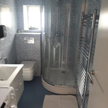 Iron Gates Appartement