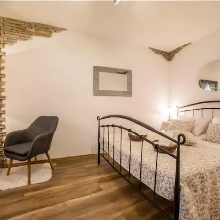 アパート Iron Gates スプリト